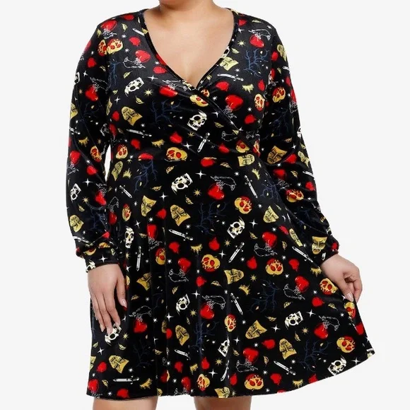 Disney Snow White & The Seven Dwarfs Evil Queen Icons Velvet Dress Plus Size - Picture 2 of 3